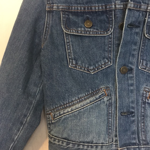 Reformation Dixon Denim Jacket in Sequoia Wash - Picture 5 of 8